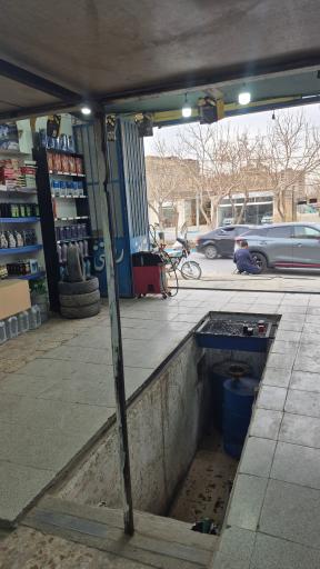 عکس اتوسرویس میلاد نور شعبه ۲