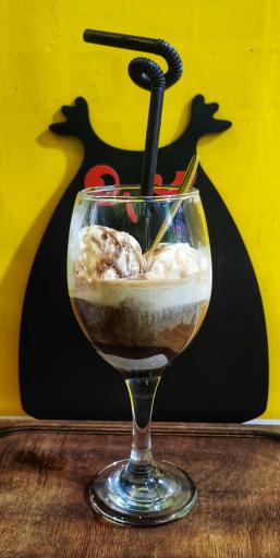 عکس آبمیوه و بستنی انرژی پلاس ایرانشهر