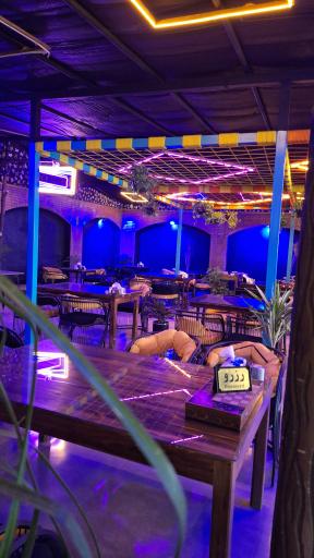 عکس باغ رستوران مانا لانژ