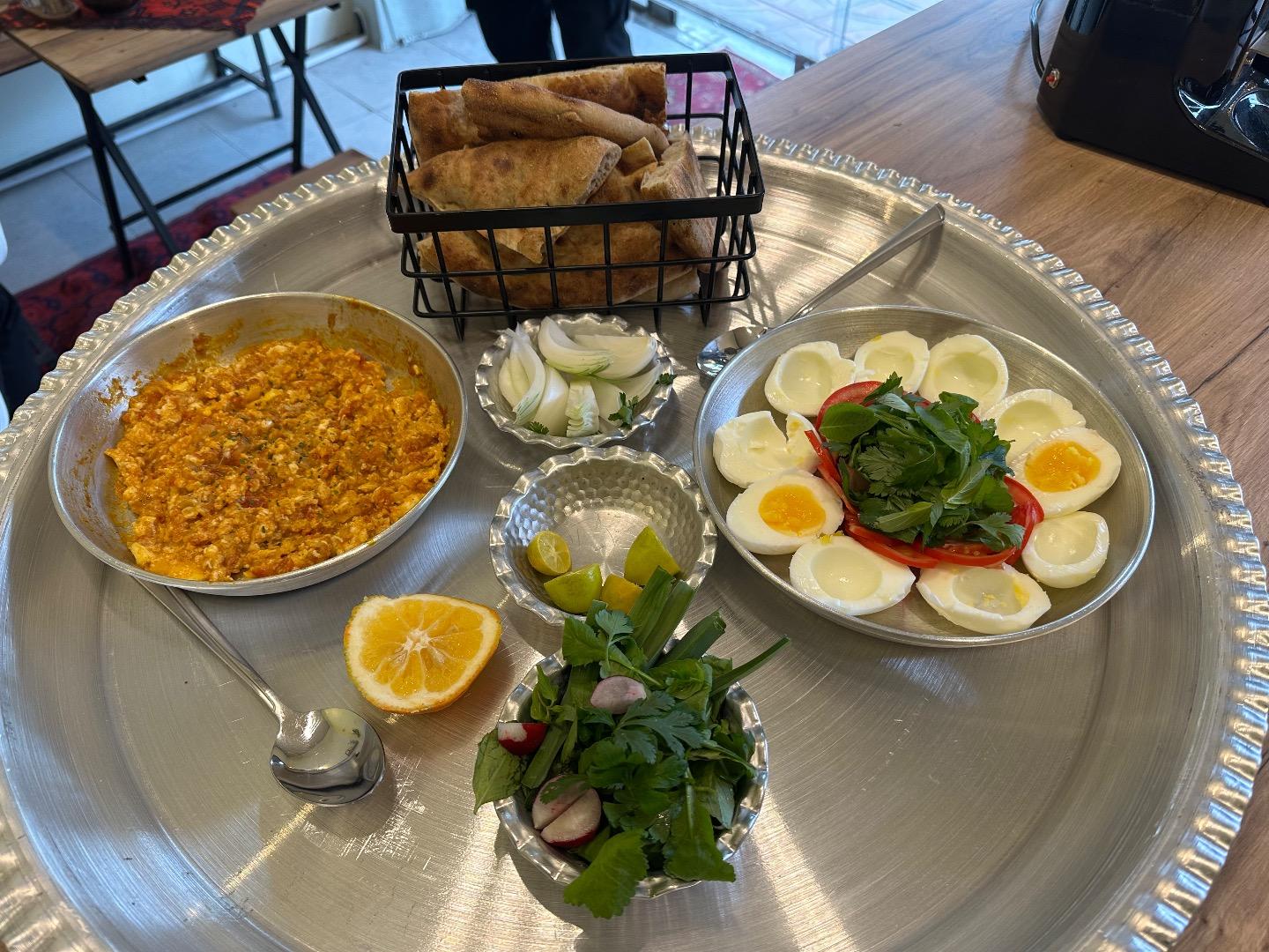 عکس کافه چاشت