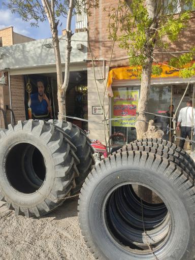 لاستیک فروشی و آپاراتی فاتح