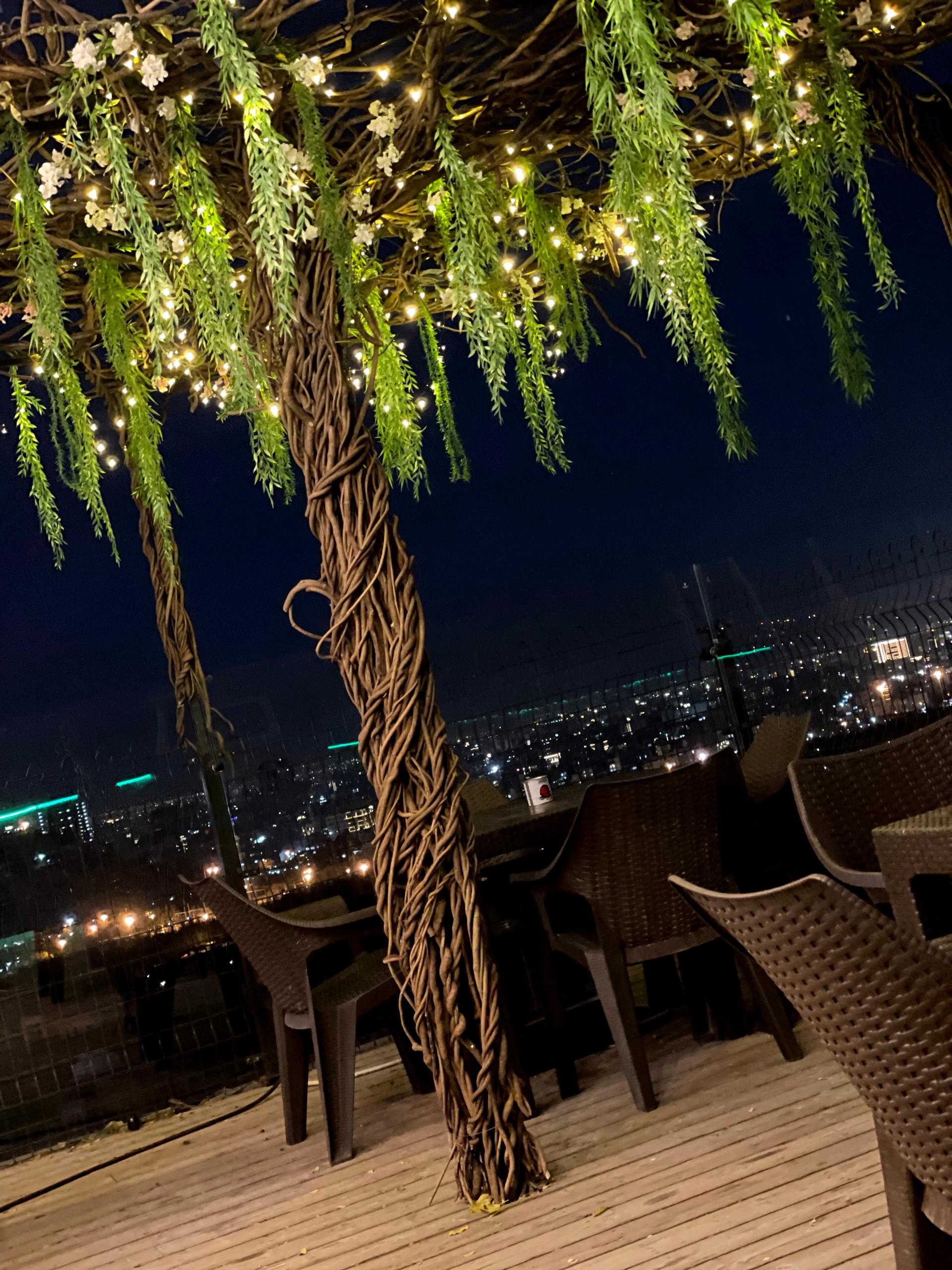 عکس کافه اِی اِس