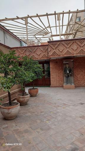 عکس خانه موزه عزت الله انتظامی