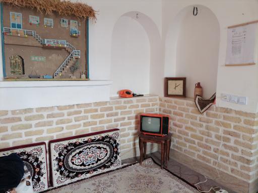 عکس بوم گردی آقا بزرگ 