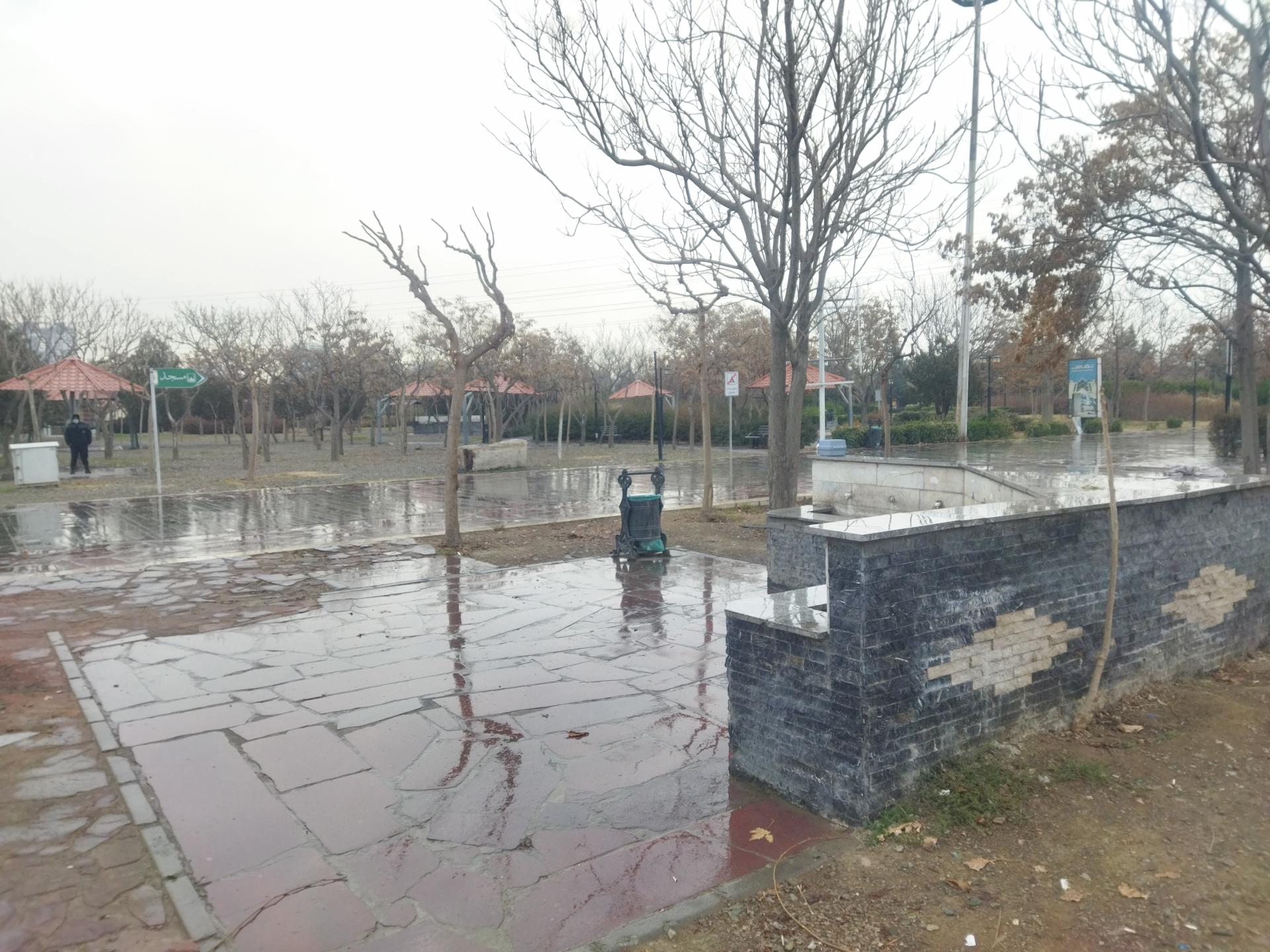 عکس آبخوری سه‌راه مسجد