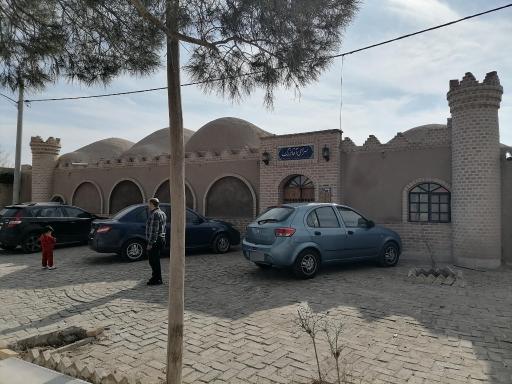 عکس بوم گردی آقا بزرگ 