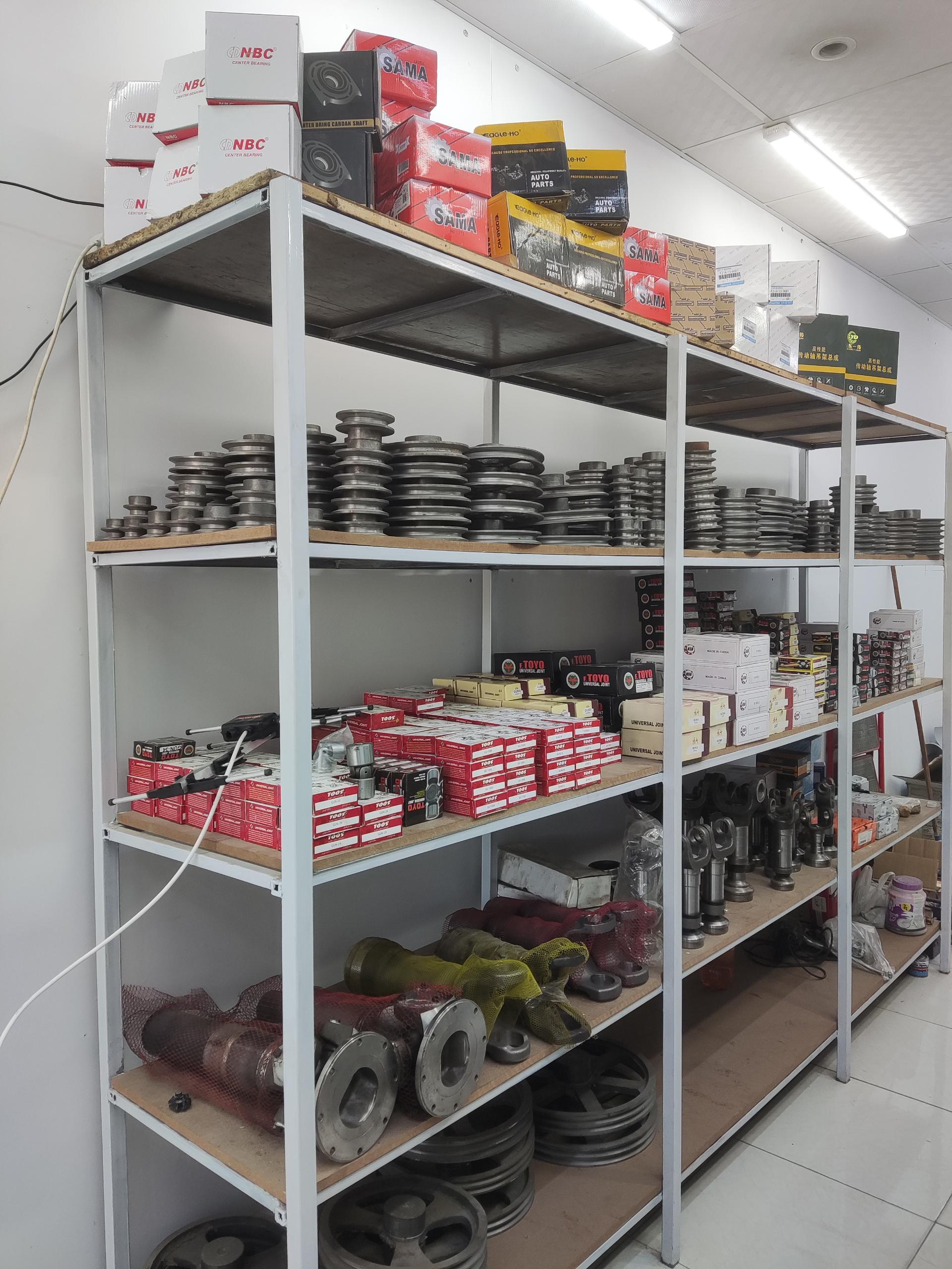 عکس فروشگاه آریا صنعت 