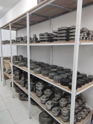 عکس فروشگاه آریا صنعت 