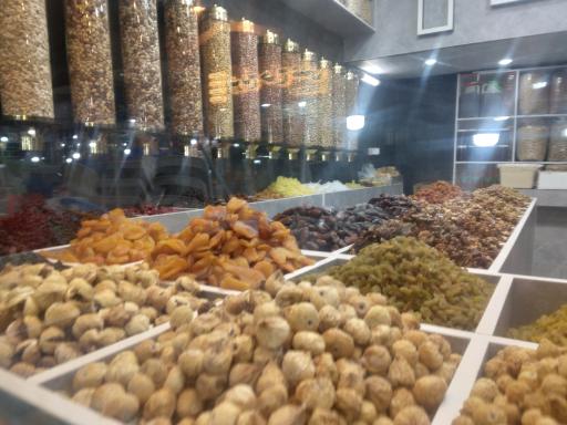 خشکبار ضیایی فر