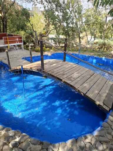 باغ رستوران دل مزه