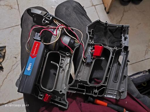 عکس الکتروسرویس محمد