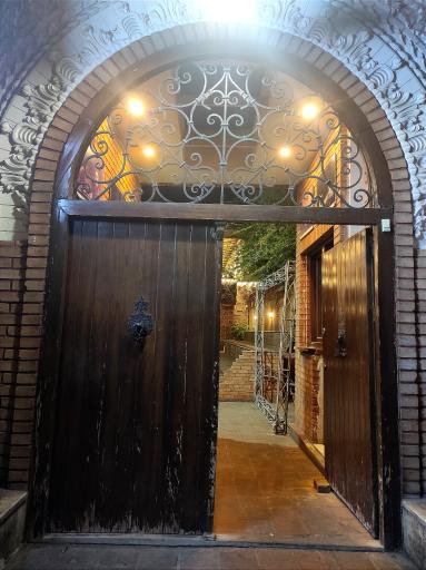 عکس خانه موزه عزت الله انتظامی