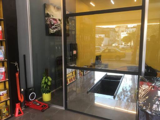 عکس اتوسرویس استاد