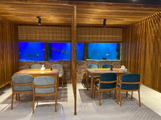 فست فود آکواریوم