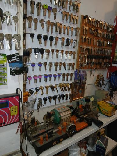 عکس قفل و کلید قاسمی