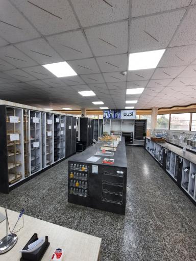 عکس فروشگاه ابزار و یراق دکو یراق (فامیلا کالا اصلی)