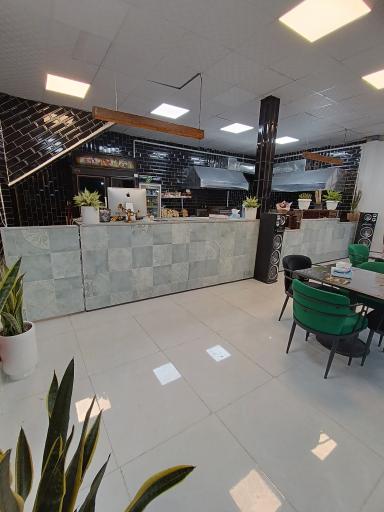 پیتزا نیاوران