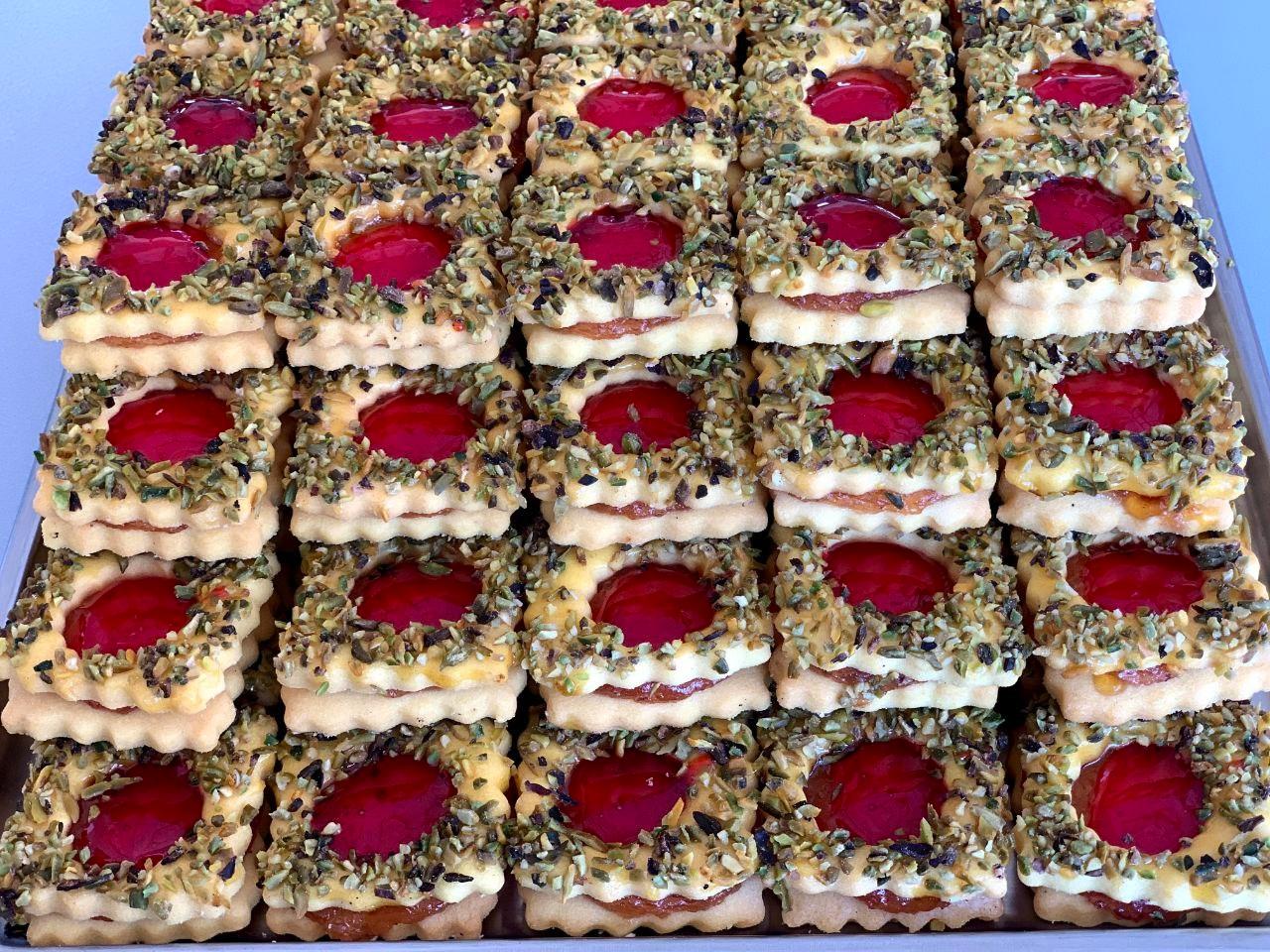 عکس قنادی دربار