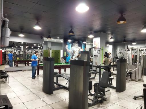 عکس باشگاه بدنسازی زندگی سبز