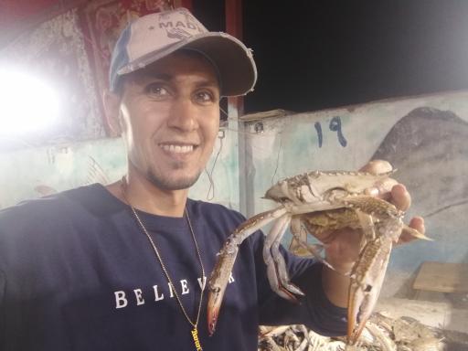 عکس بازار ماهی فروشان