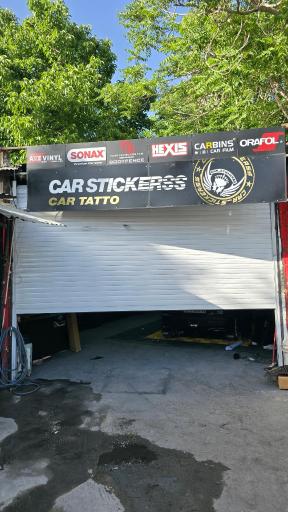 عکس فروشگاه استیکر خودرو (کار استیکر)