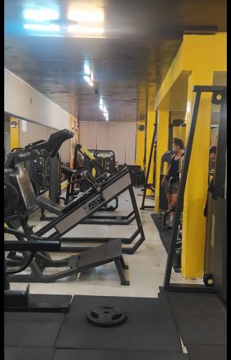 عکس باشگاه بدنسازی فیت استایل