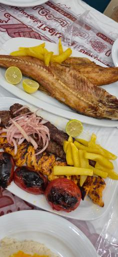 عکس رستوران بزرگ رومی