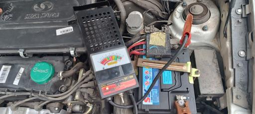 عکس باتری فروشی ماشین ارسال باتری خودروآرمن