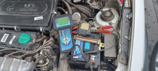 عکس باتری فروشی ماشین ارسال باتری خودروآرمن