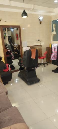 عکس آرایشگاه مردانه برش مو