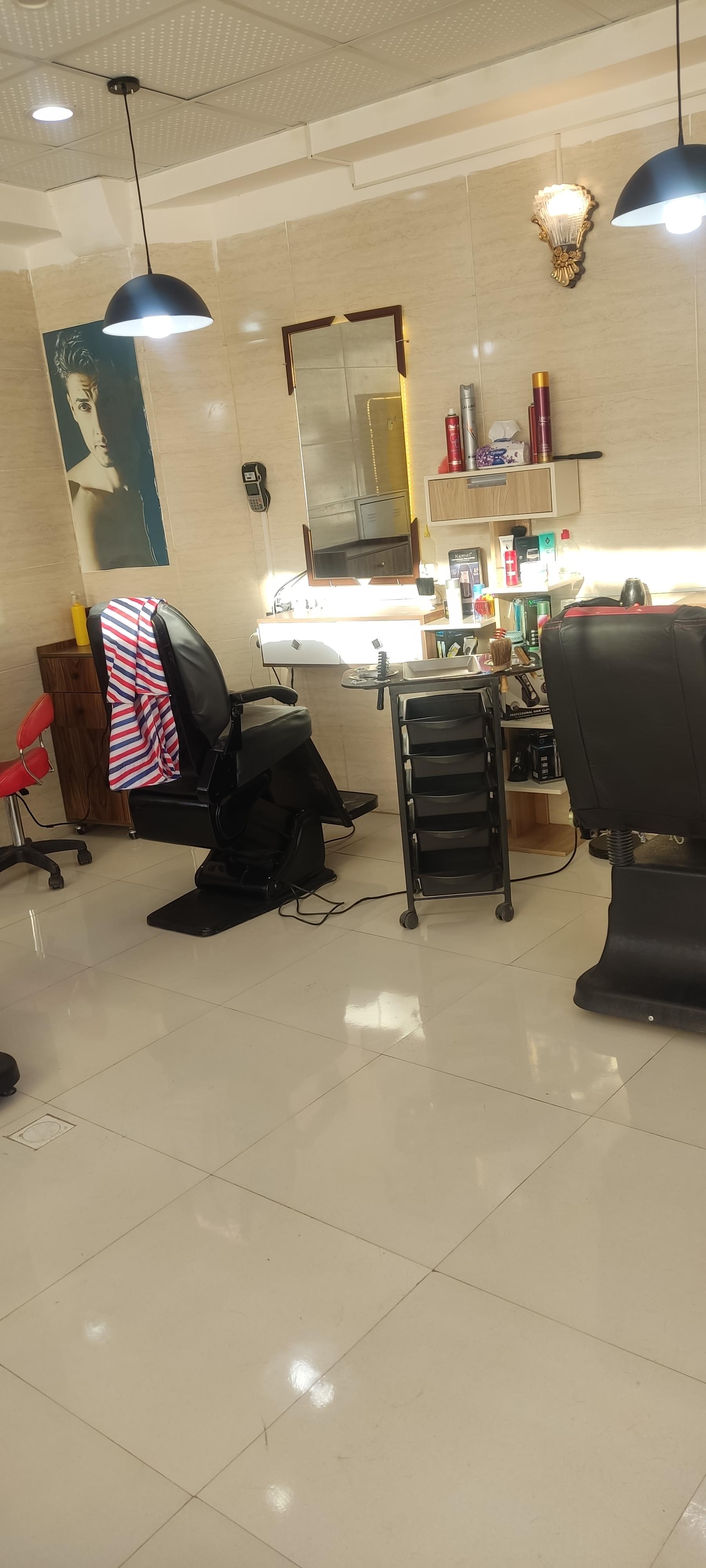 عکس آرایشگاه مردانه برش مو