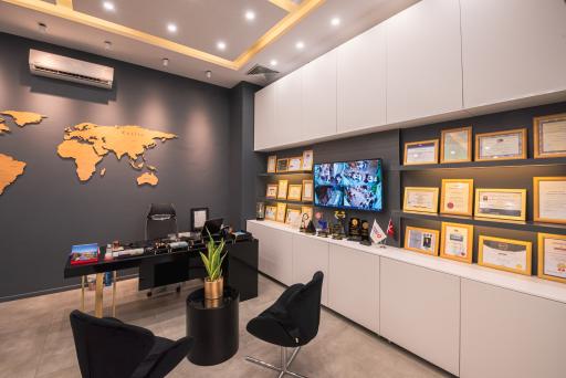 عکس آژانس هواپیمایی گردشگران