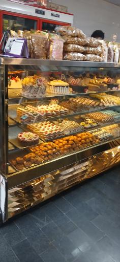 عکس قنادی تمشک 