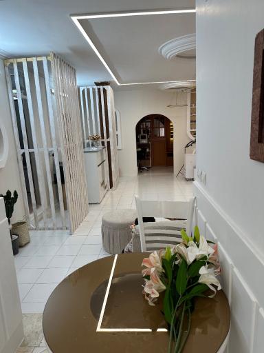 عکس آموزشگاه و سالن زیبایی مهدیه کاهانی