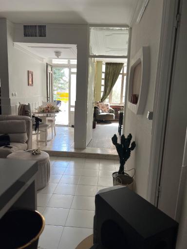 عکس آموزشگاه و سالن زیبایی مهدیه کاهانی