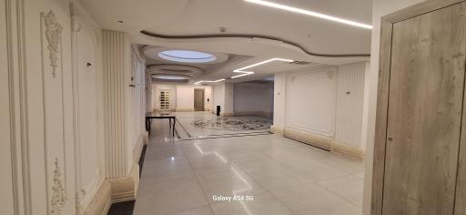 عکس برج نفیس فرمانیه