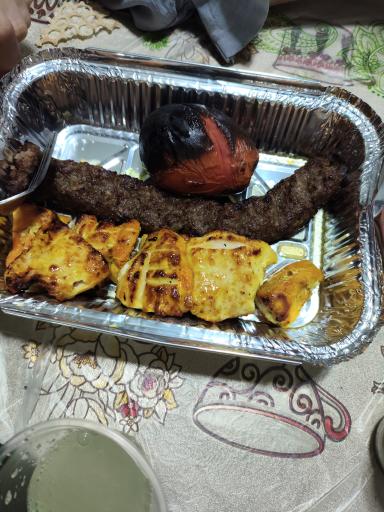 عکس آشپزخانه میزبان