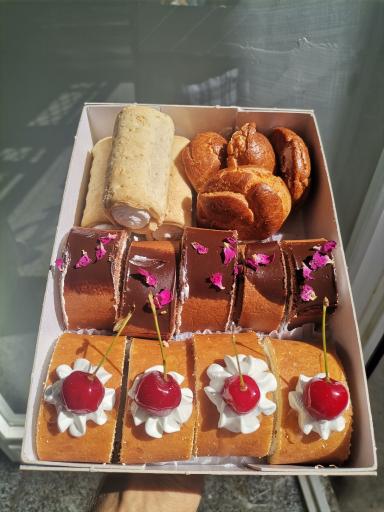 عکس قنادی تیام