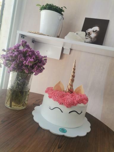 عکس قنادی تیام