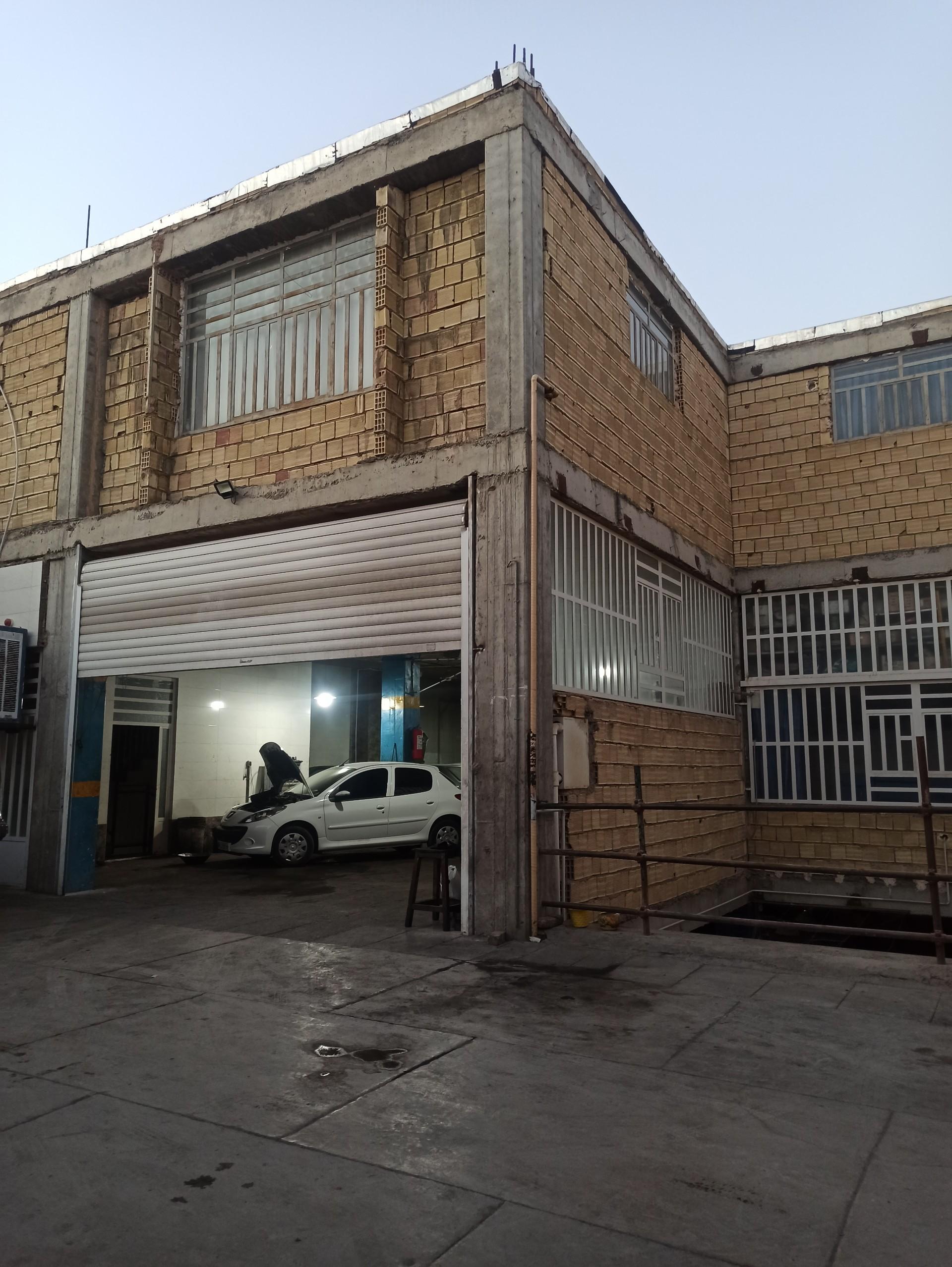 عکس تعمیرگاه شاه قلیان
