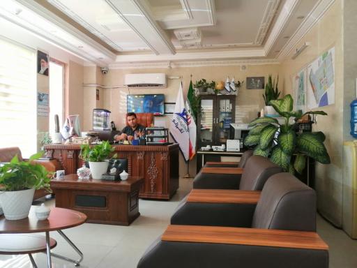 عکس مشاور املاک تقی لو