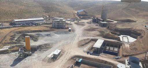 عکس کارخانه توسعه سیمان سفید زاگرس