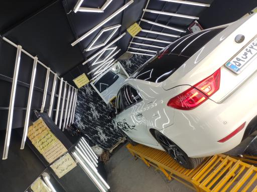 عکس مرکز تشخیص رنگ محمد نقاش