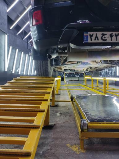 عکس مرکز تشخیص رنگ محمد نقاش