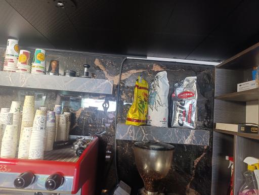 عکس کافی شاپ کوروش