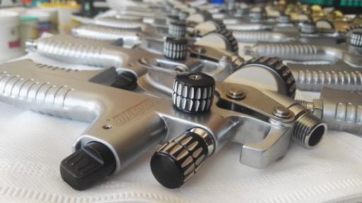 عکس چسب و رنگ عسگری