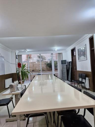 عکس آموزشگاه طراحی دوخت و صنایع دستی مولود