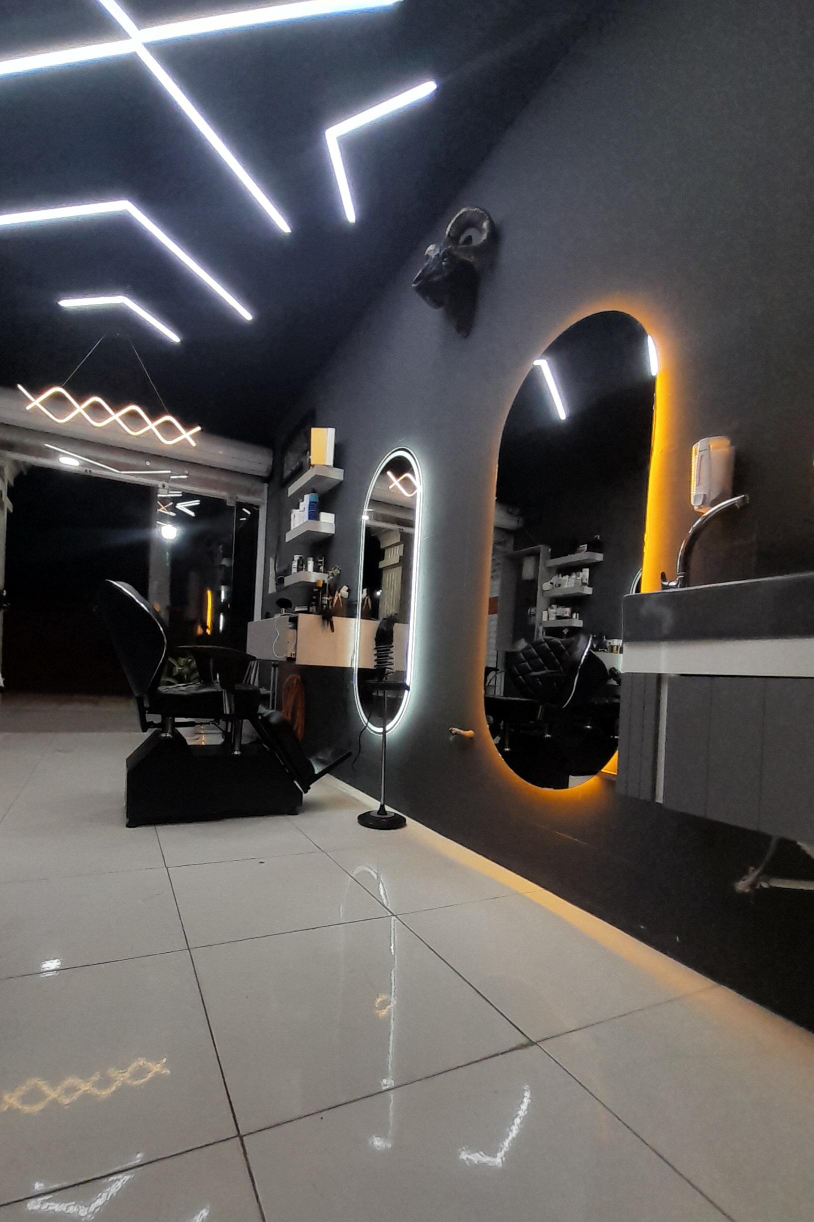 عکس آرایشگاه ROYAL