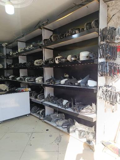 عکس شیشه اتومبیل ونوس