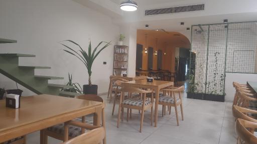 عکس  کافه کتاب هشت کافه